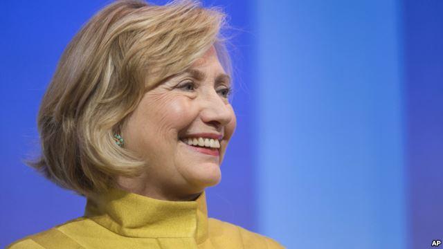 Hillary Clinton Luncurkan Program Pendidikan Untuk Perempuan