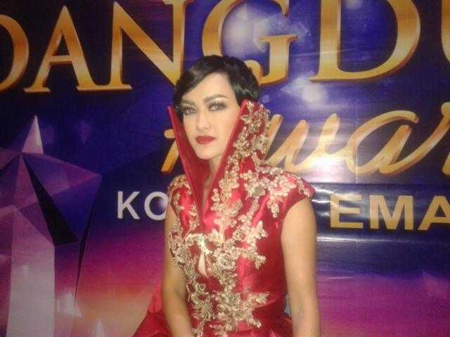 Jupe Cari Obat di Dangdut Award