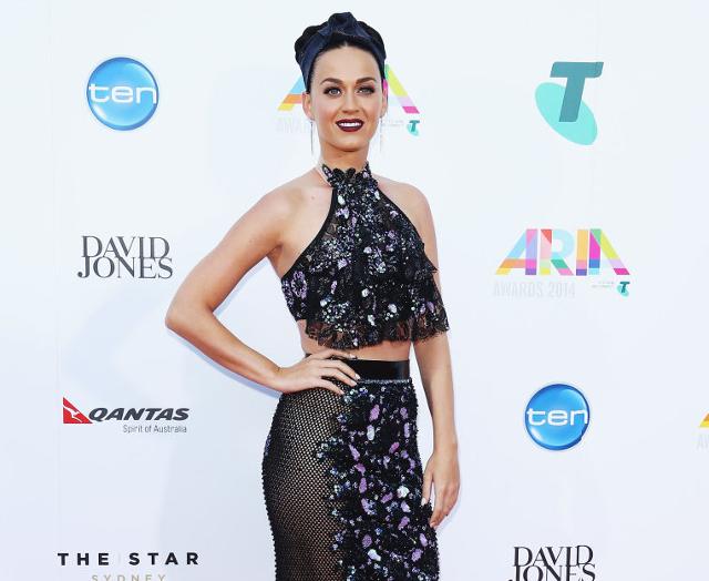 Katy Perry Tampil Seksi di Aria Awards 2014