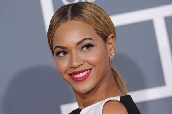 Kembali Masuk Dalam Nominasi Grammy, Beyonce Ciptakan Rekor Baru 