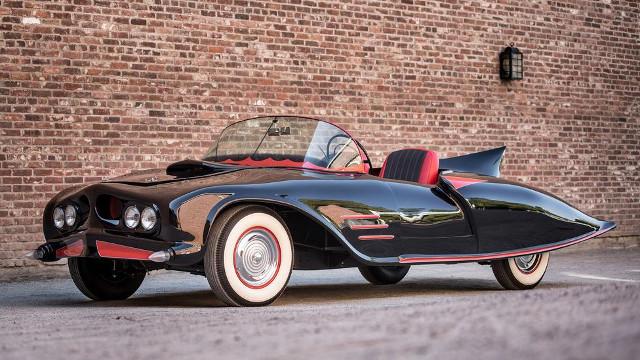Mobil Batman Pertama Di Dunia Akan Di Lelang?