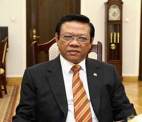 Munas Tandingan Ganti Slogan Golkar