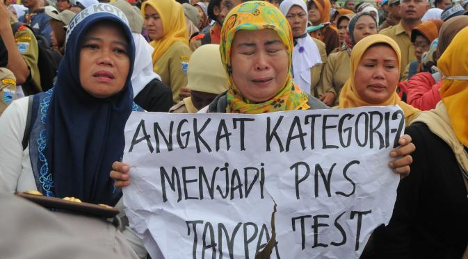 Pemerintah Salahkan Honorer K2 yang Kena Palak BKD