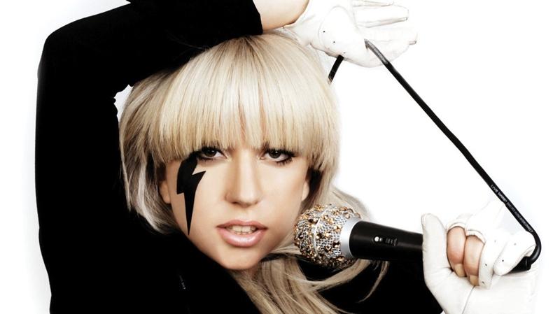 Lady Gaga Mengaku Pernah Diperkosa 