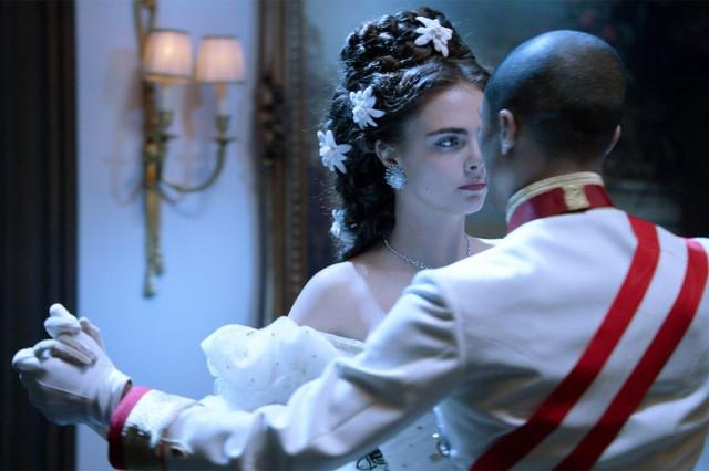 Pharrell Dan Cara Delevingne Membintangi Film Pendek Chanel