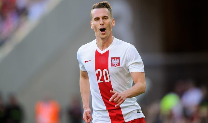 Profil Calon Bintang Euro 2016 : Arkadiusz Milik, Keseimbangan Lewandowski
