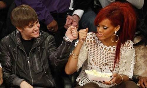 Rihanna dan Justin Bieber Mendapat Predikat 