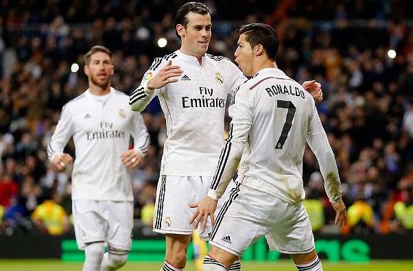 Ronaldo Melewati Rekor Hattrick Stefano