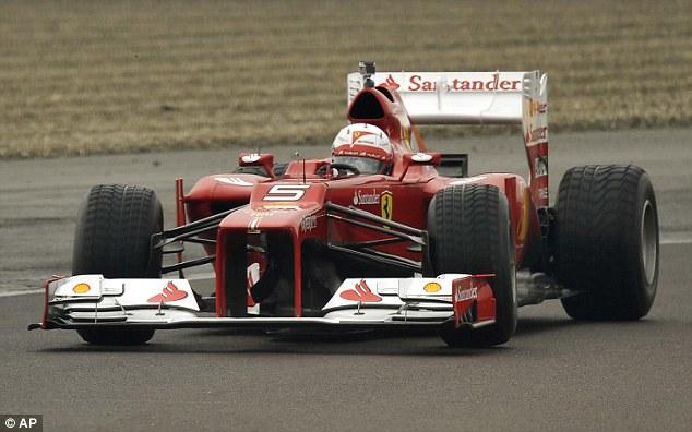 Sebastian Vettel Melakukan Test Pertamanya Dengan Tim Baru