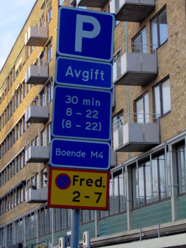 Sistem Parkir Di Swedia
