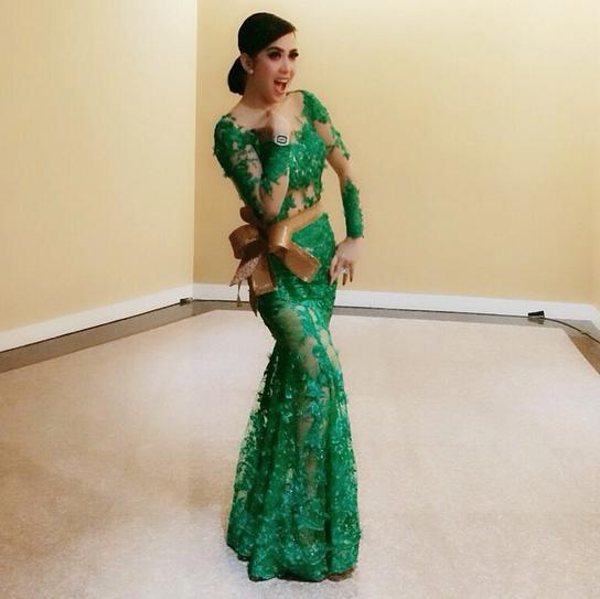 Syahrini Penyanyi Paling Ngetop 2014 