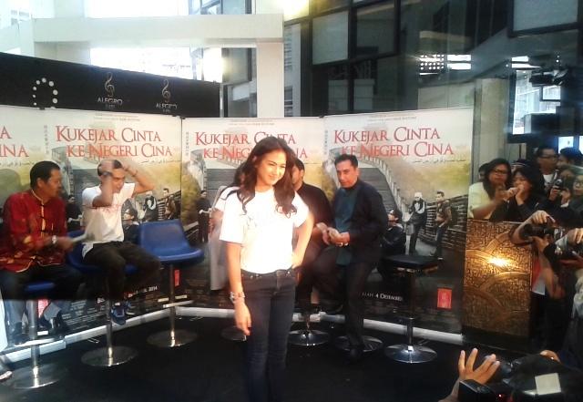 Syuting di Tiongkok, Nina Rela Menahan Pipis