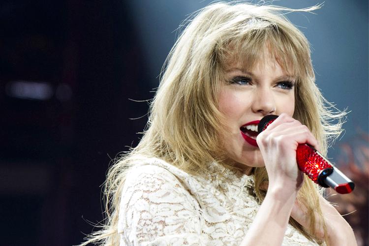 Taylor Swift Akan Menjadi Pembuka Konser ‘New Years Rockin ‘Eve’ 2015